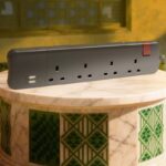 ⁦ليجراند - توصيلة كهربائية مواصفات بريطانية - 4 مداخل كهرباء + مدخلين USB - طول 3 متر - أسود⁩ - الصورة ⁦2⁩