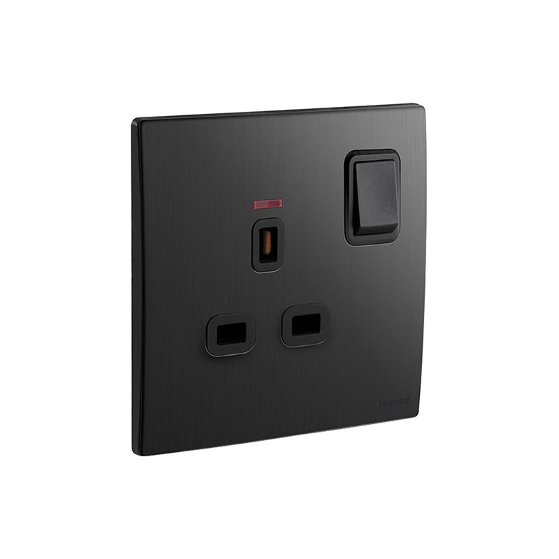 ليجراند - مخرج مأخذ مزدوج القطب Mallia Senses، BS، مفرد، 13A، 250V، مع LED، Brushed Black