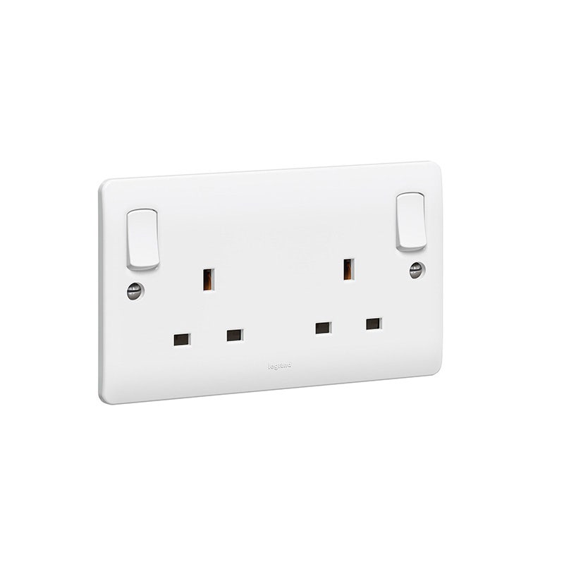 ليجراند مقبس synergy، double pole، مجوز لطلبات standard e، 13 a، 250 v