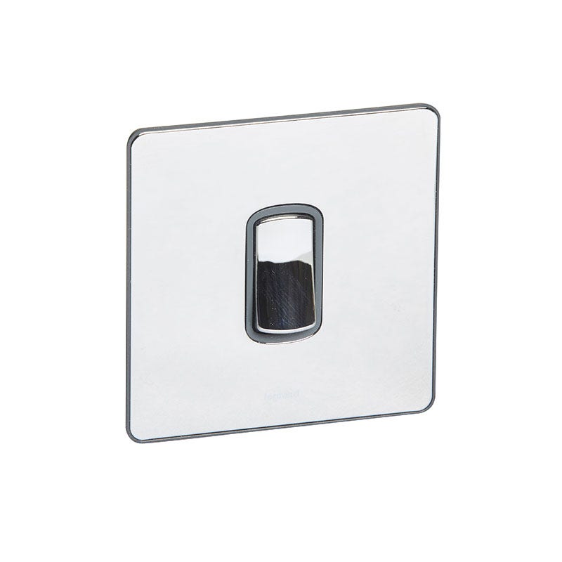 ليجراند - زر الضغط Synergy Sleek، خط 2، مفرد، 10A، 250V، Polished Stainless Steel