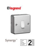 ليجراند - مفتاح مفرد سينرجي - 10 أمبير - 3 خط - وسط - 250 أمبير - Metalclad